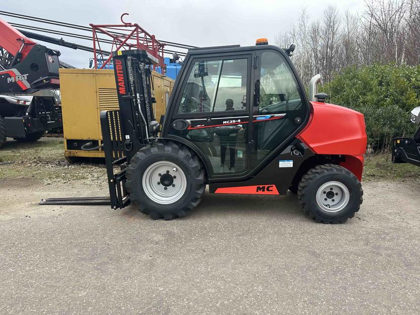 Forklift Manitou MC25-4