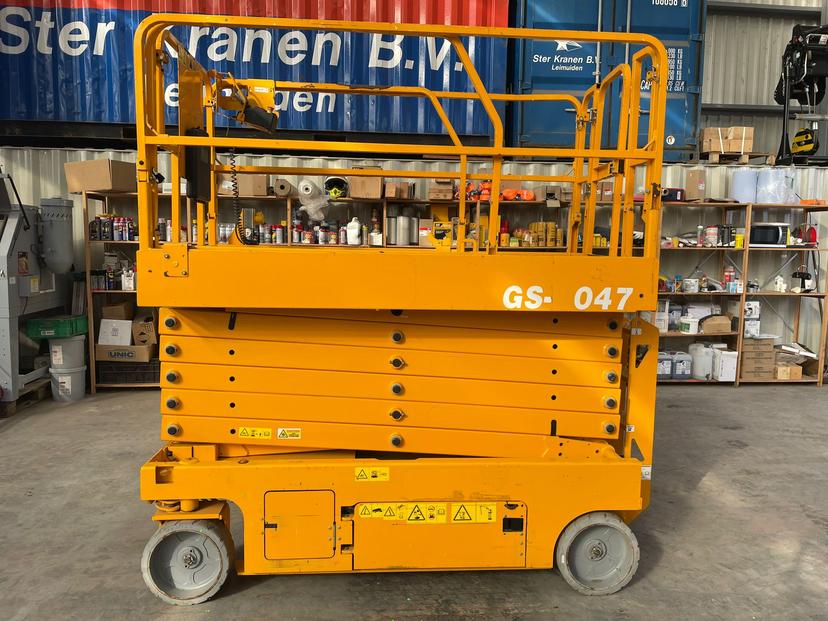 Scissor lift Genie 4047