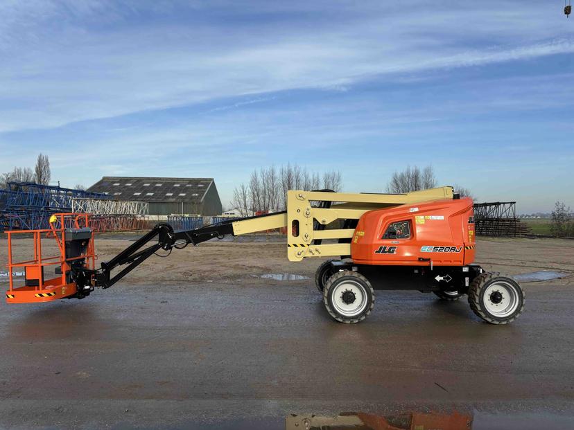 JLG EC 520 AJ