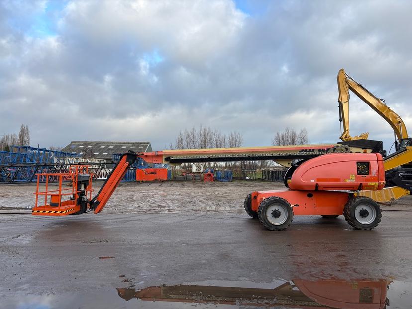 JLG 660 SJ