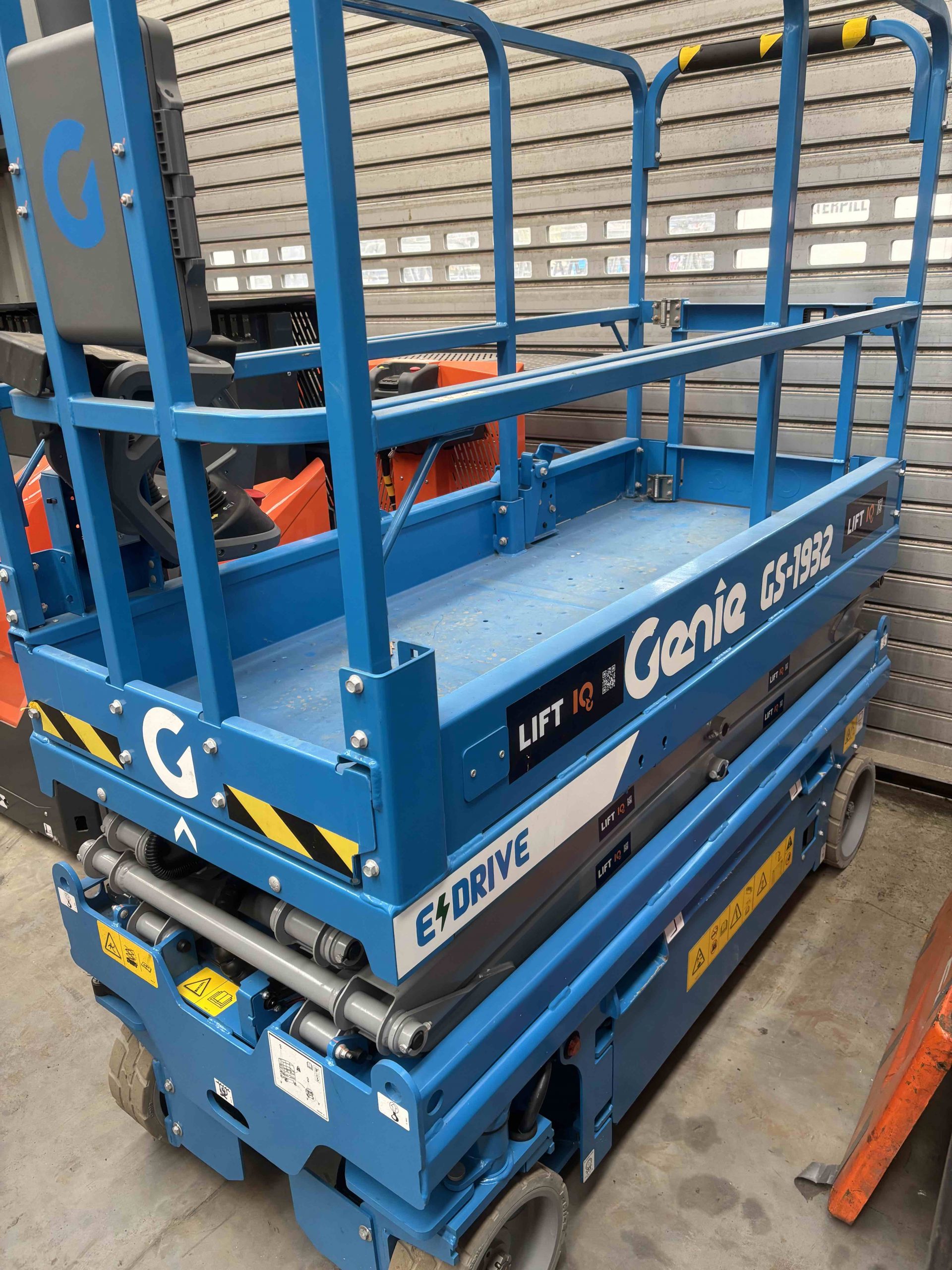 Articulated boom lift Genie Z-135/70 - Lift IQ EN
